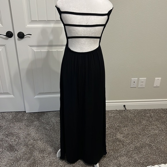 Chaser Anita Maxi Dress in Black - Picture 8 of 10